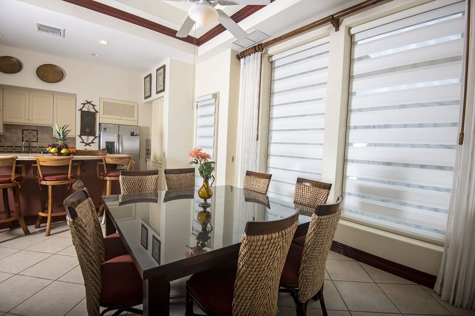 Large dining table for you and your group.