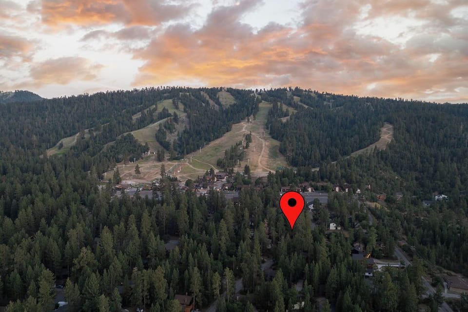 Walking distance to Snow Summit