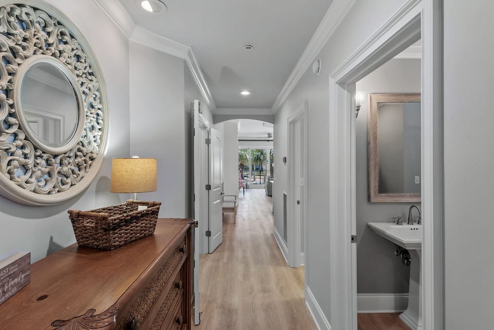 Welcome to Adagio F205