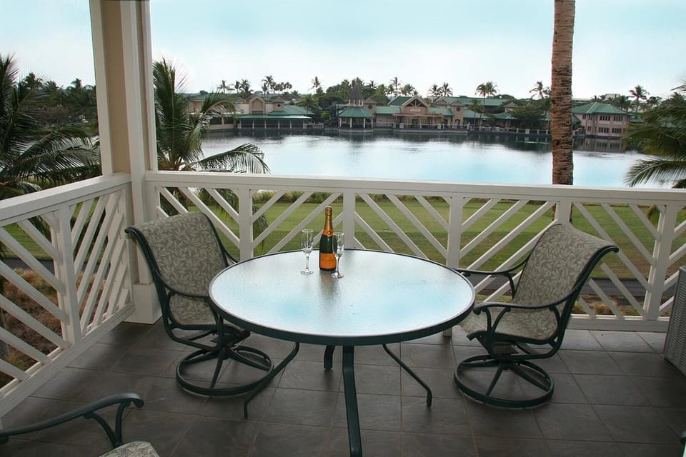 N32 Lanai & View