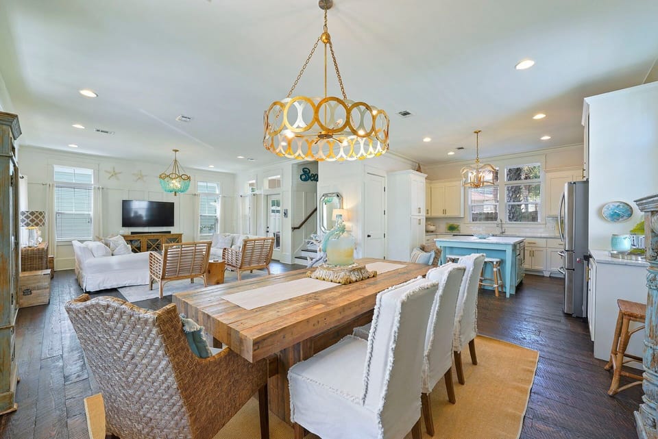 Driftwood - Seagrove 30A - Open Concept Living Room, Dining Room & Kitchen