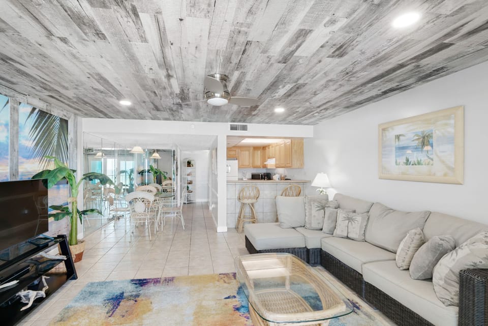 Living room to kitchen view