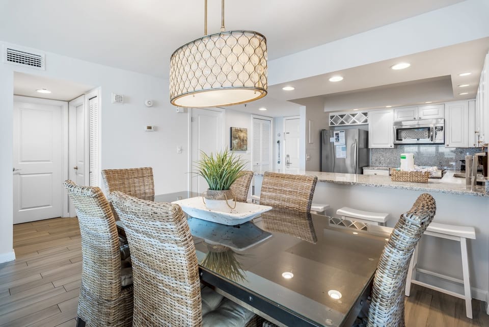 Dining Room and Kitchen