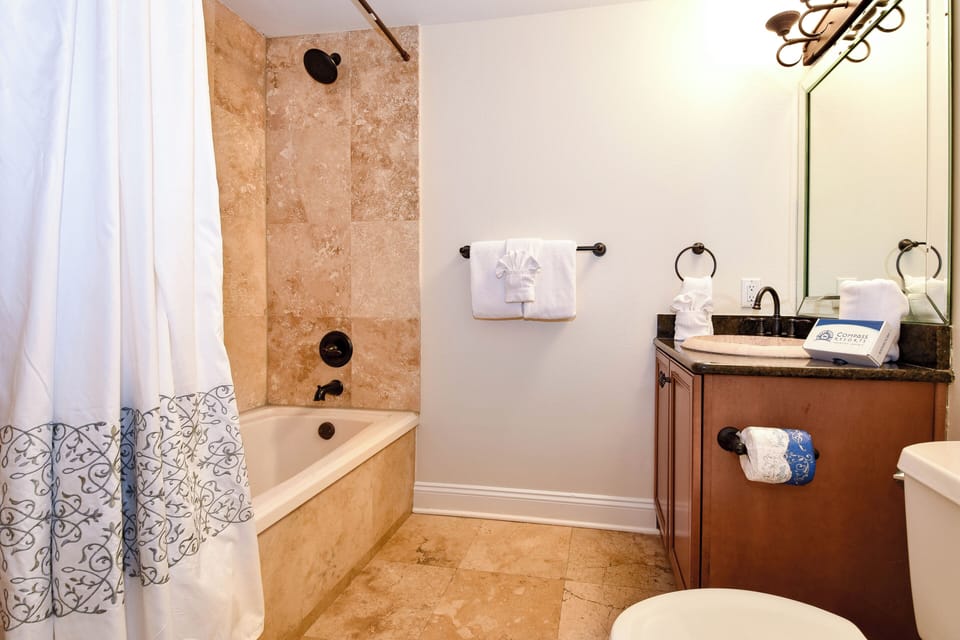 Majestic Sun 1106A - First Floor Bathroom