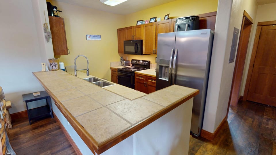 Fully Equipped Kitchen - Fully Equipped Kitchen
