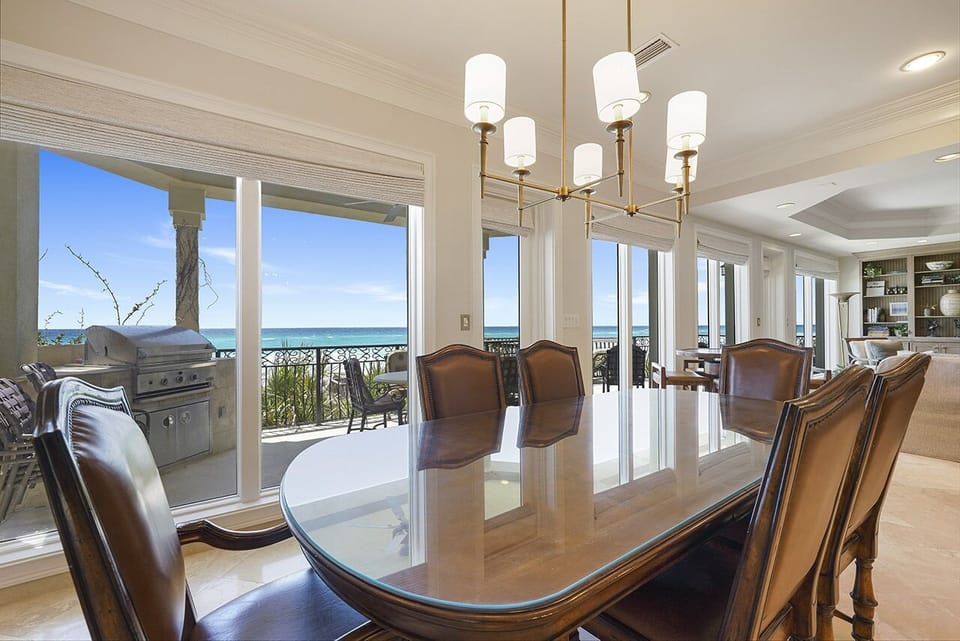 Bella Luna - Destiny by the Sea - Dining Room