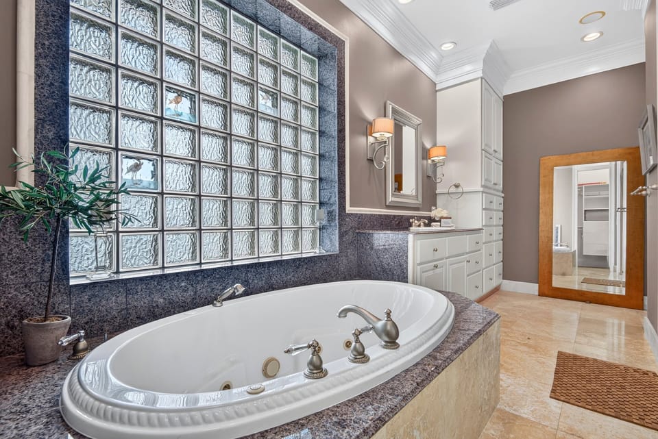 Bella Luna - Destiny by the Sea - Bathroom