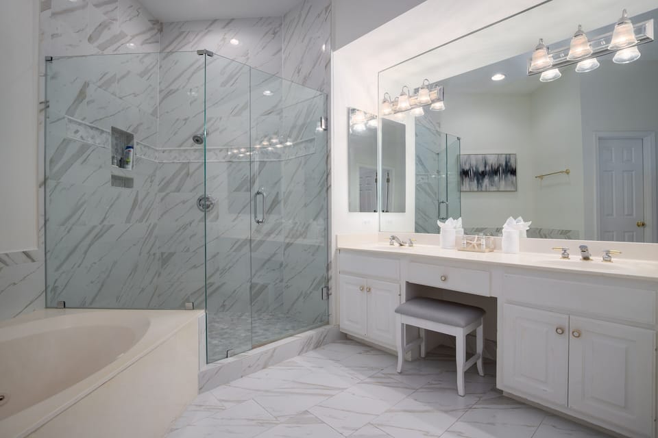 Master Bathroom walk in shower and soaking tub