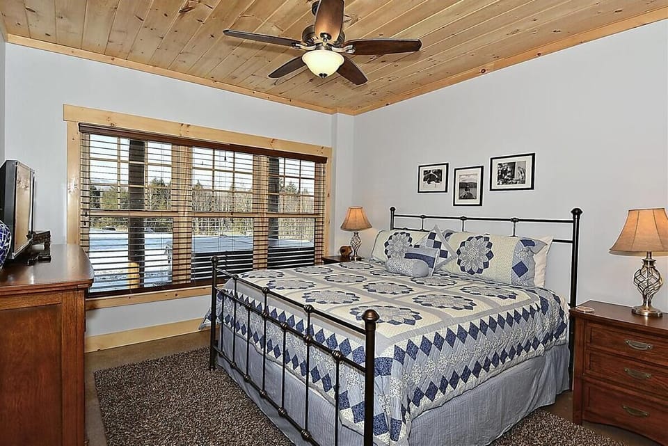 Lower Level - Bedroom