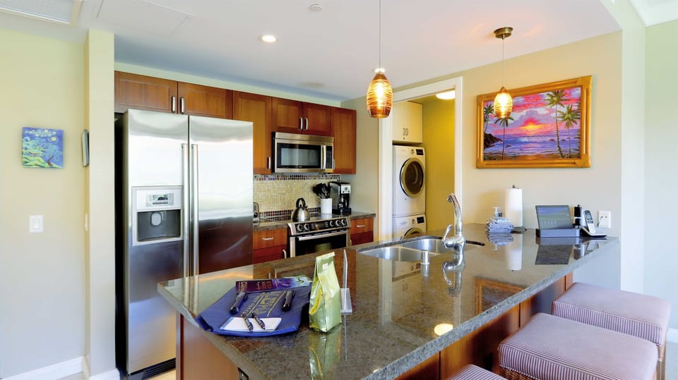 Fully equipped kitchen with provided starter amenities!