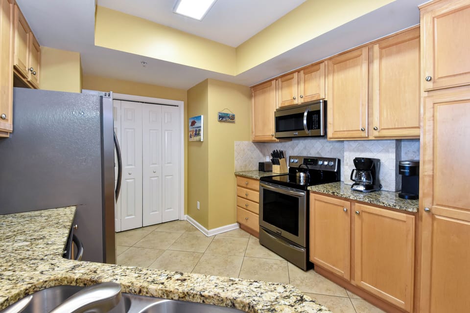 Silver Beach Towers East 305- Fully Equipped Kitchen