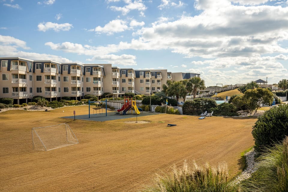 Courtyard View