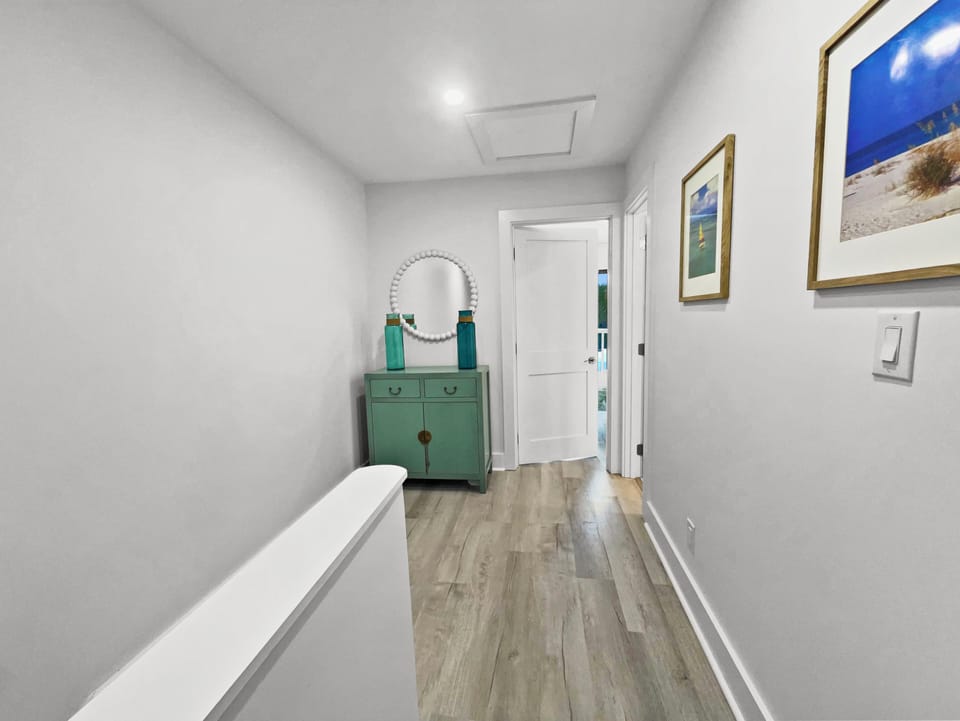 2nd Flor | Hallway
