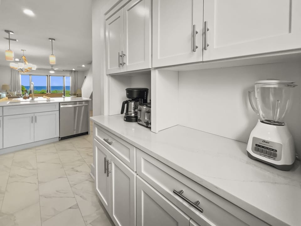 1st Floor | Kitchen Area