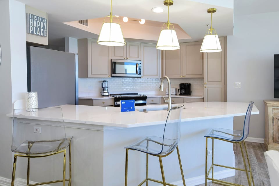 Silver Shells St. Croix 1004- Breakfast Bar