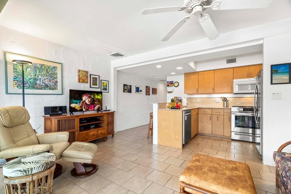 Living area with TV, Ceiling Fan