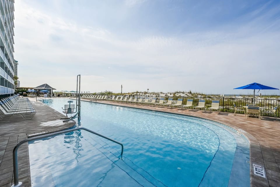 Pelican Beach Resort Community Pool