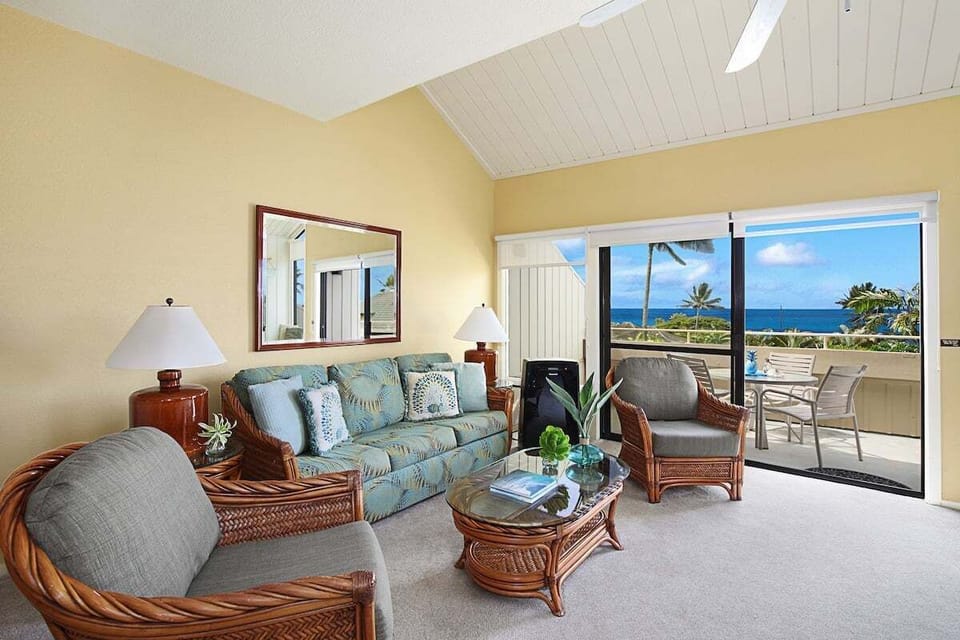 Living Room - Manualoha 206