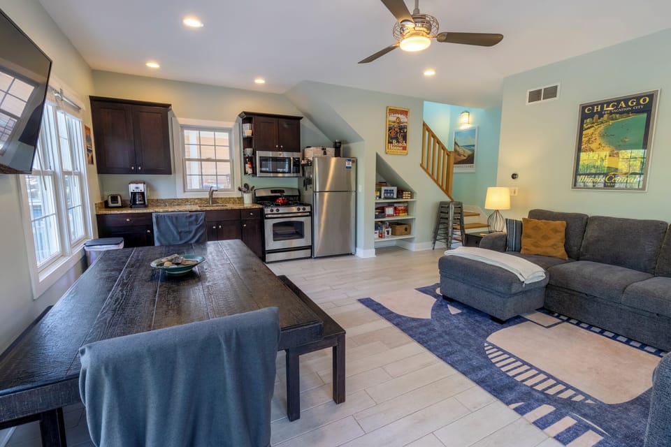 Main Level | Dining | Living Room | Kitchen