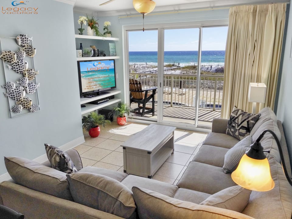 Summer Place #207 Living Room