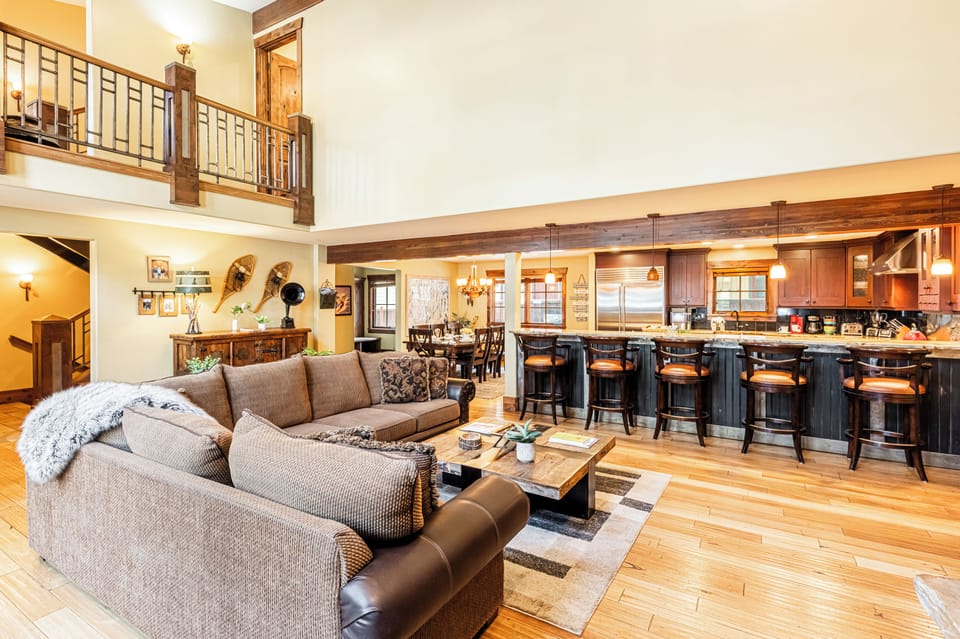 Great Room Living Area - Fireplace, Vaulted Ceilings, Smart TV