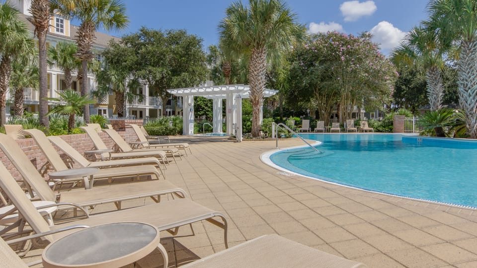 Pilot House pool.