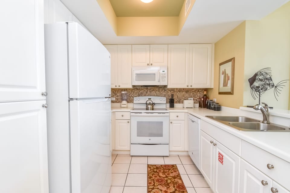 Silver Shells St. Croix 902 - Kitchen