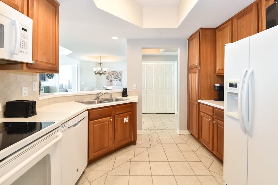 Silver Beach Towers West 302- Kitchen
