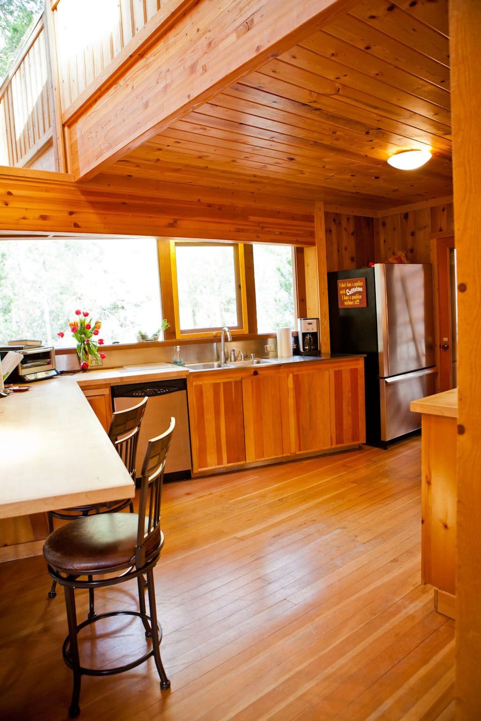 Open and modern kitchen. - Open and modern kitchen.