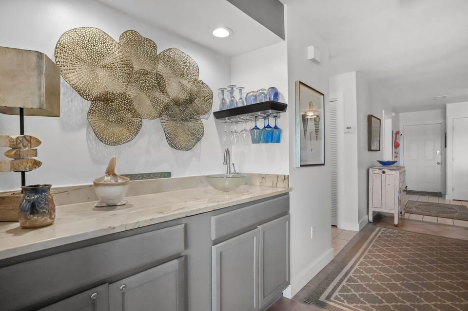 Wet Bar-Living Room
