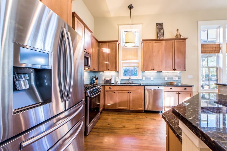 Upscale stainless and granite in chef's kitchen
