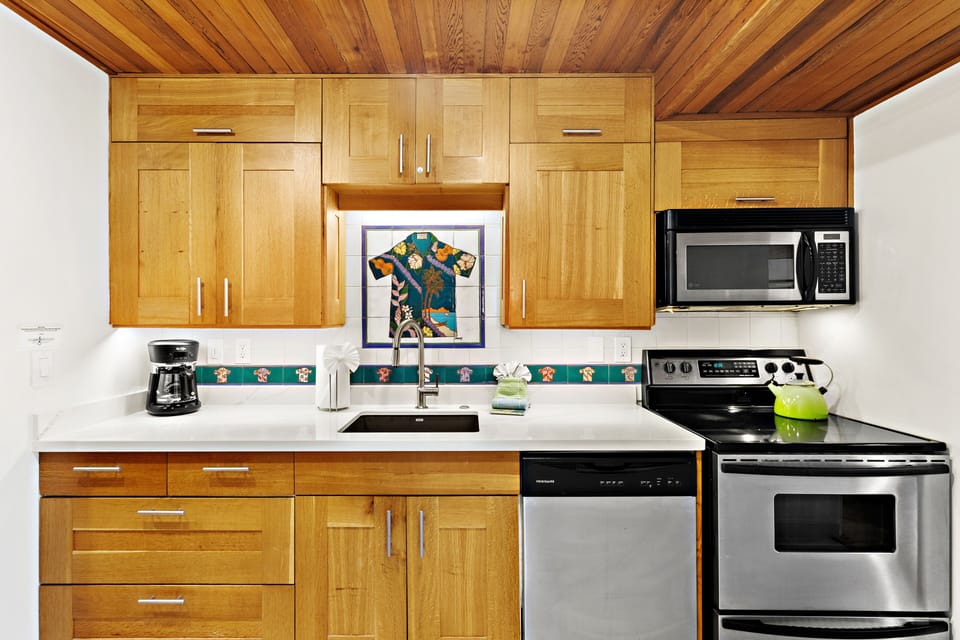 Unique tilework throughout