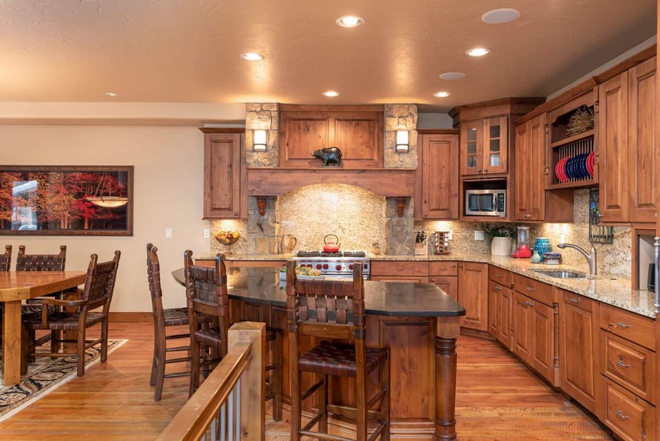 Check out the open kitchen & dining room