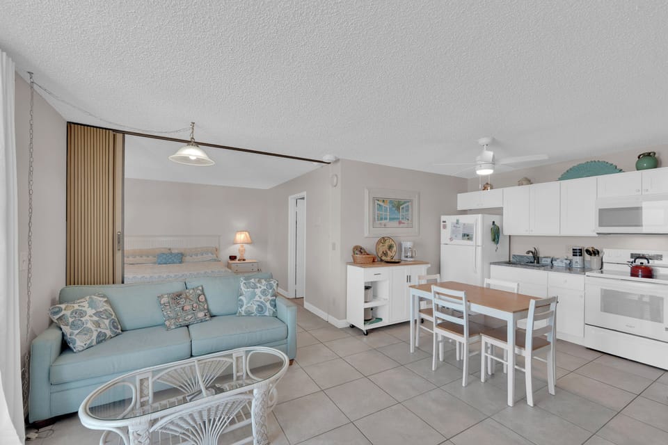 Island 1 bedroom condo with gulf view