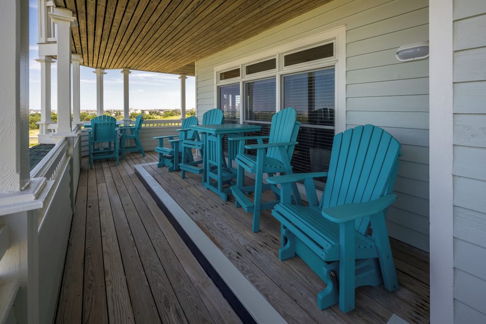 North Covered Deck