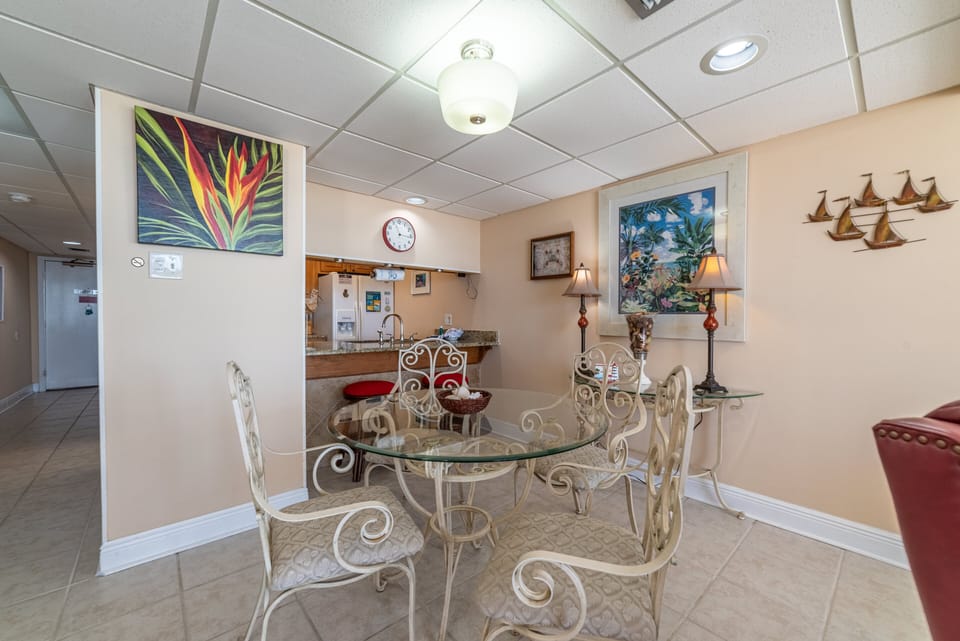 You'll love dining with beach views-plenty of seating for everyone.