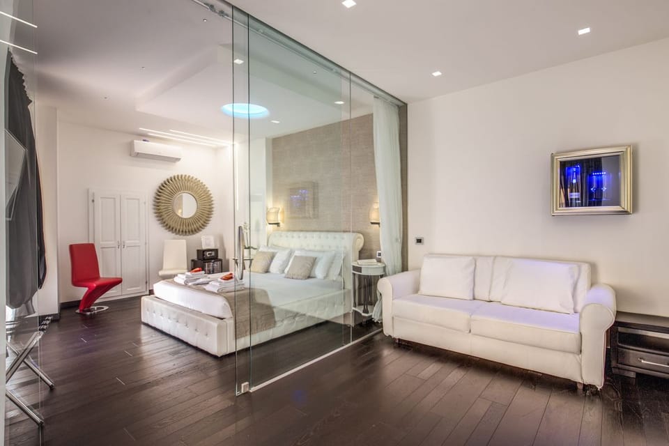 Family Suite, Ensuite | Premium bedding, minibar, in-room safe, desk