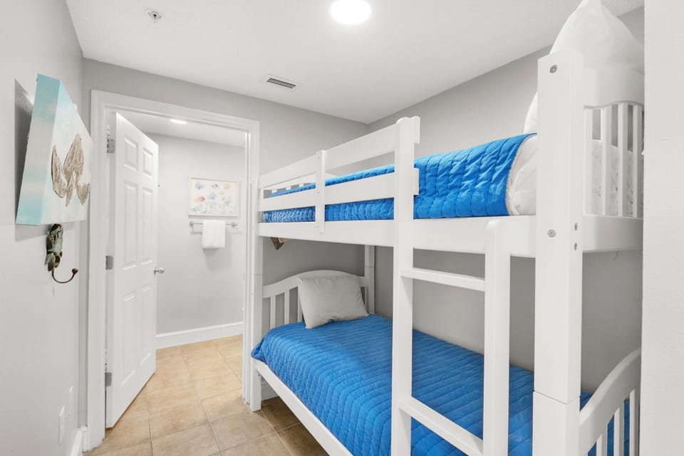 Guest bunk room