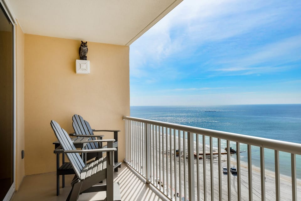 Majestic Beach Towers 1-1006 - Balcony views