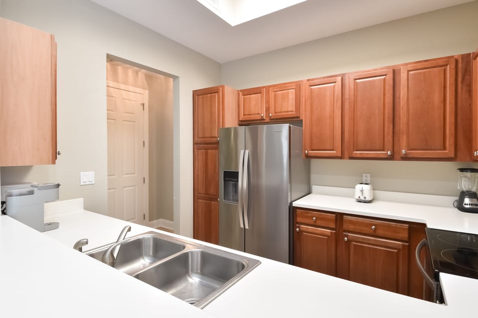 Silver Beach Towers West 202 - Fully Equipped Kitchen