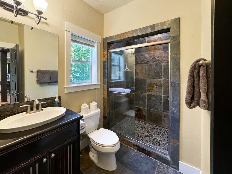 Main Floor Bathroom