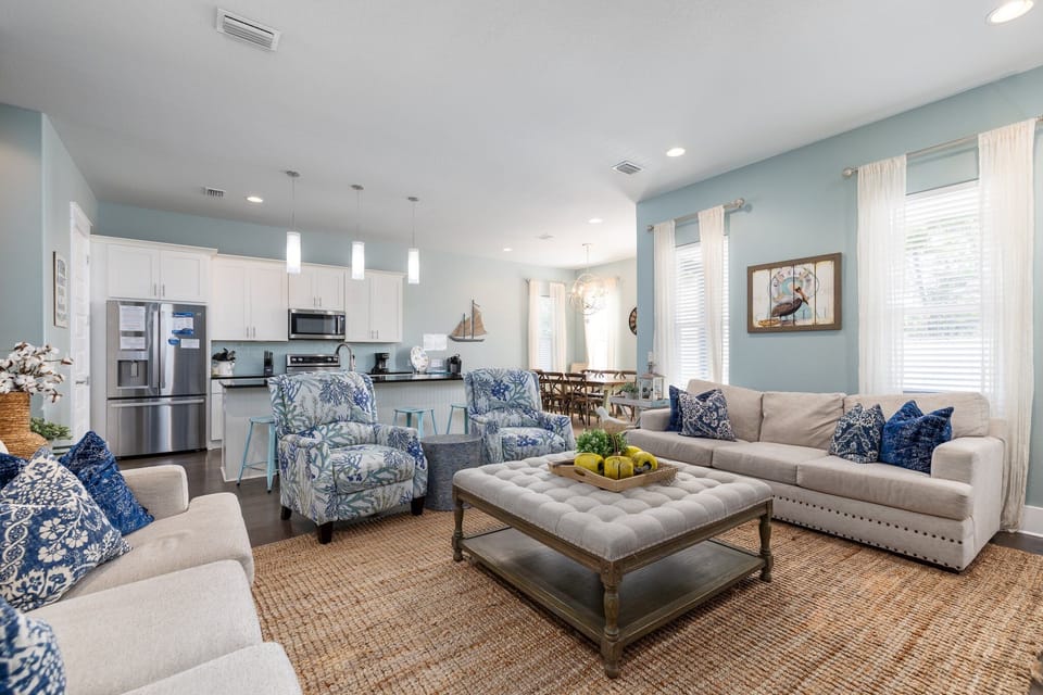 Living Room to Kitchen Views