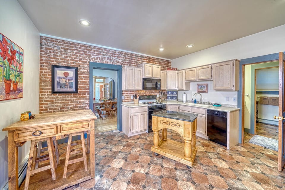 Enjoy the large kitchen with all the modern comforts of home!