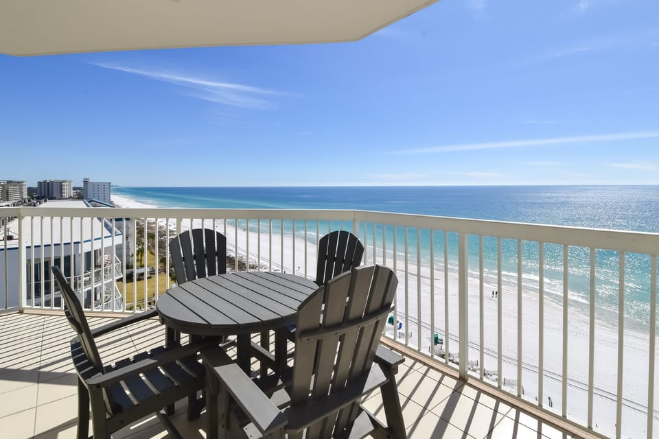Silver Beach Towers East 1101 - Balcony
