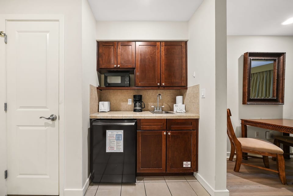 Kitchenette