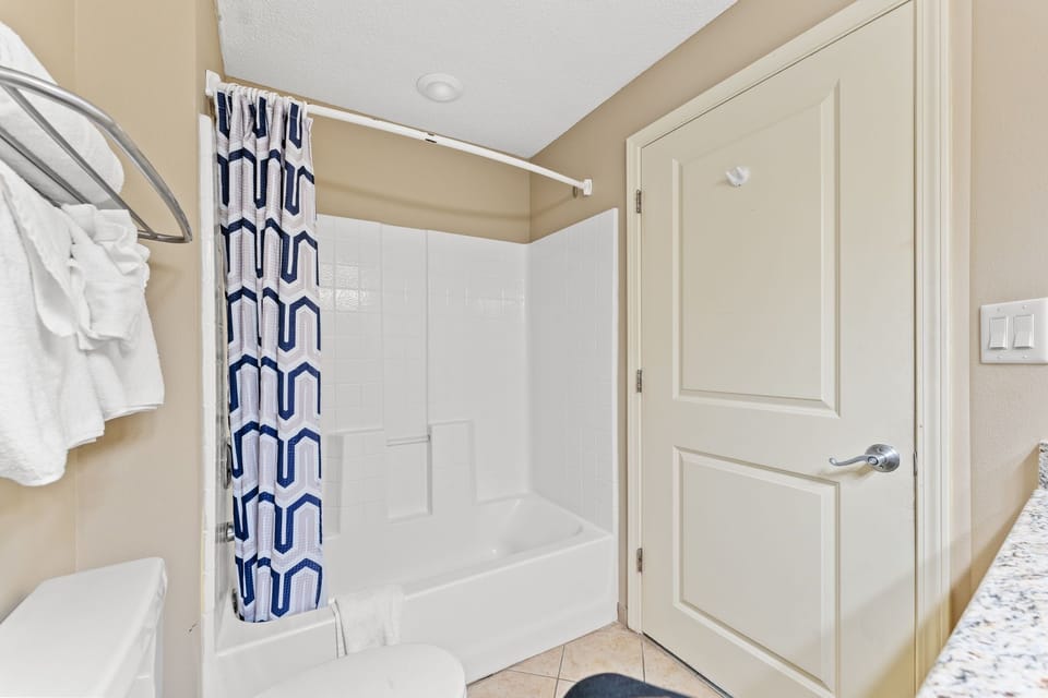 2nd Bathroom