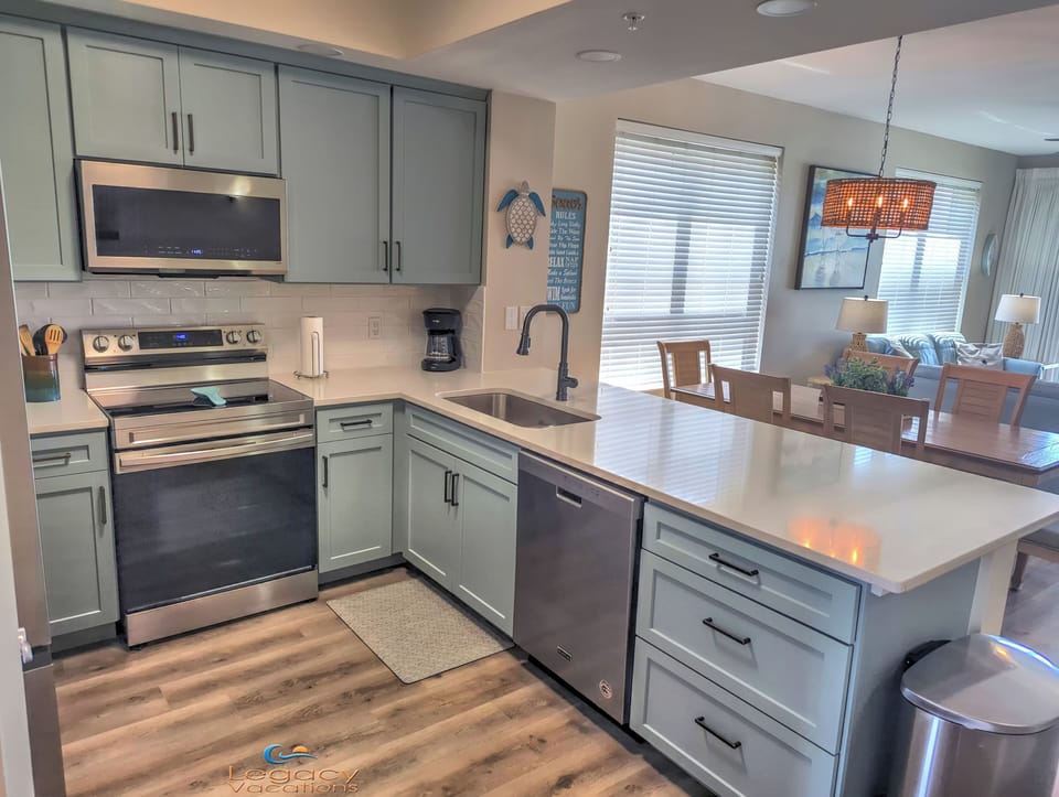 Summer Place #401 Kitchen