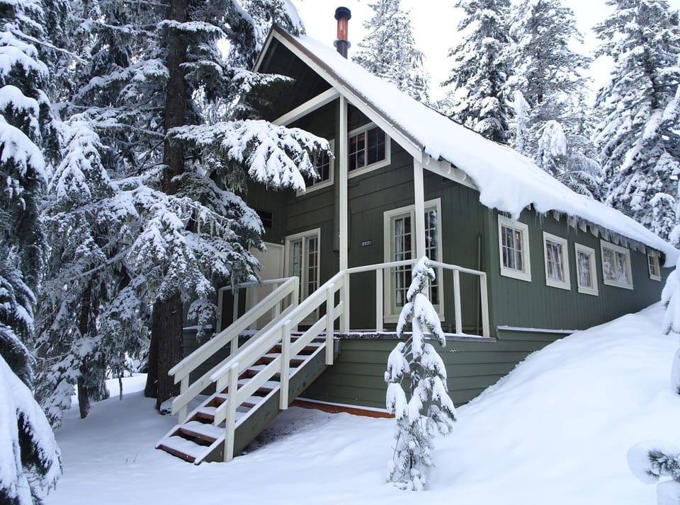 Barlow Cabin in Winter