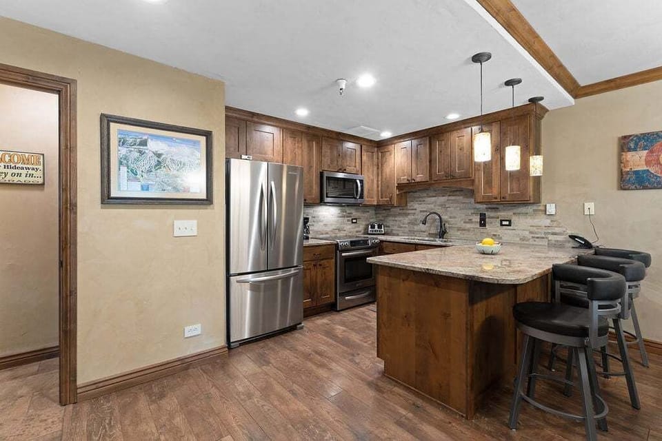 Kitchen, Village at Breckenridge Chateaux 1023, Breckenridge Vacation Rental