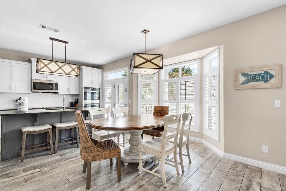 Dining room table